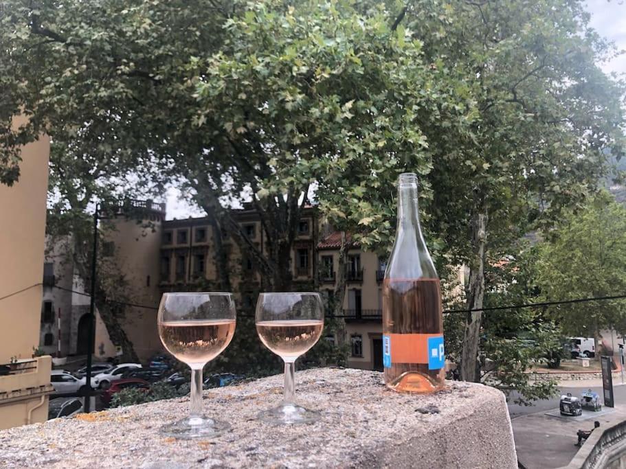 Au Coeur De Ville Avec Terrasse Céret Exterior photo